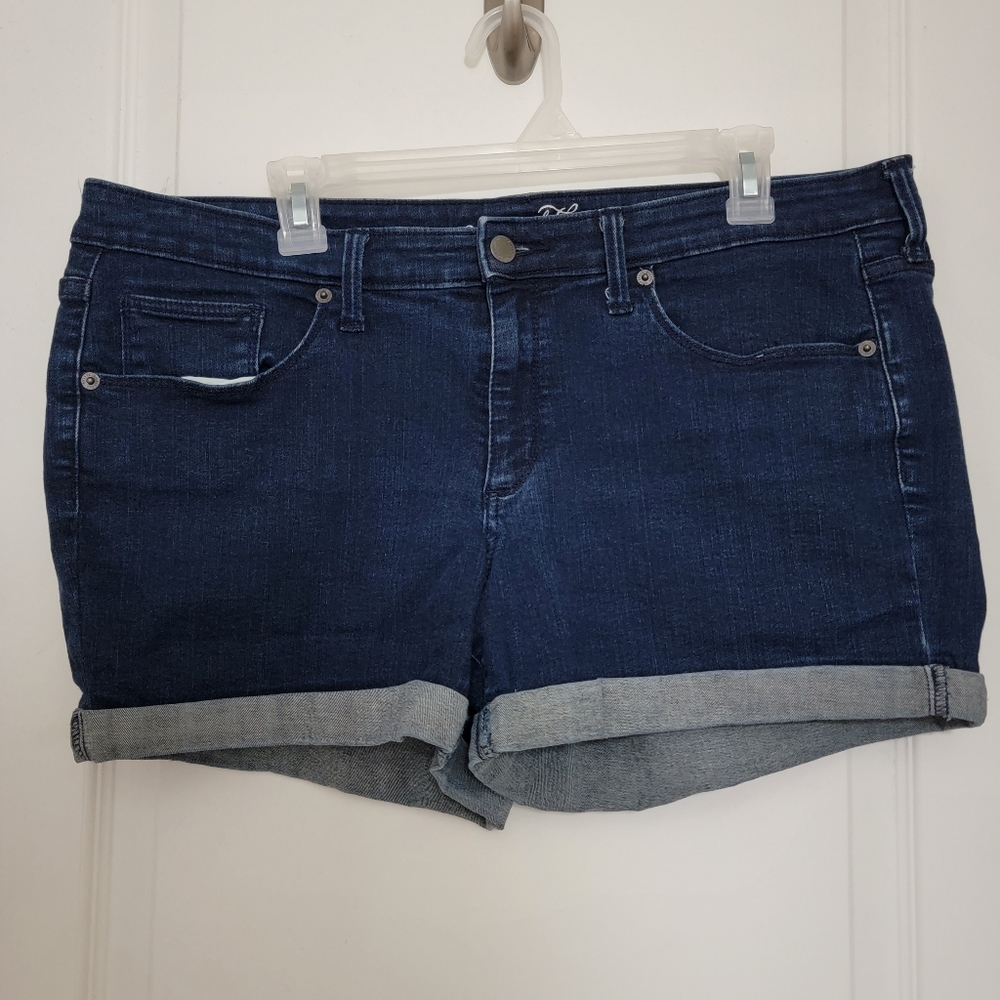 Universal Thread Jean Shorts Cuffed 16